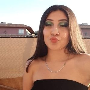 Meet your Posher, Kimberlyn